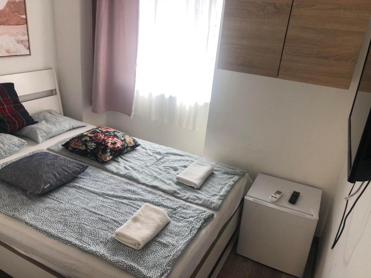 Bella Fiore Mini Rooms 3 Budapeşte Dış mekan fotoğraf